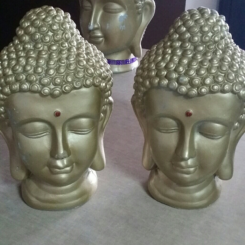 2 solid hindu head